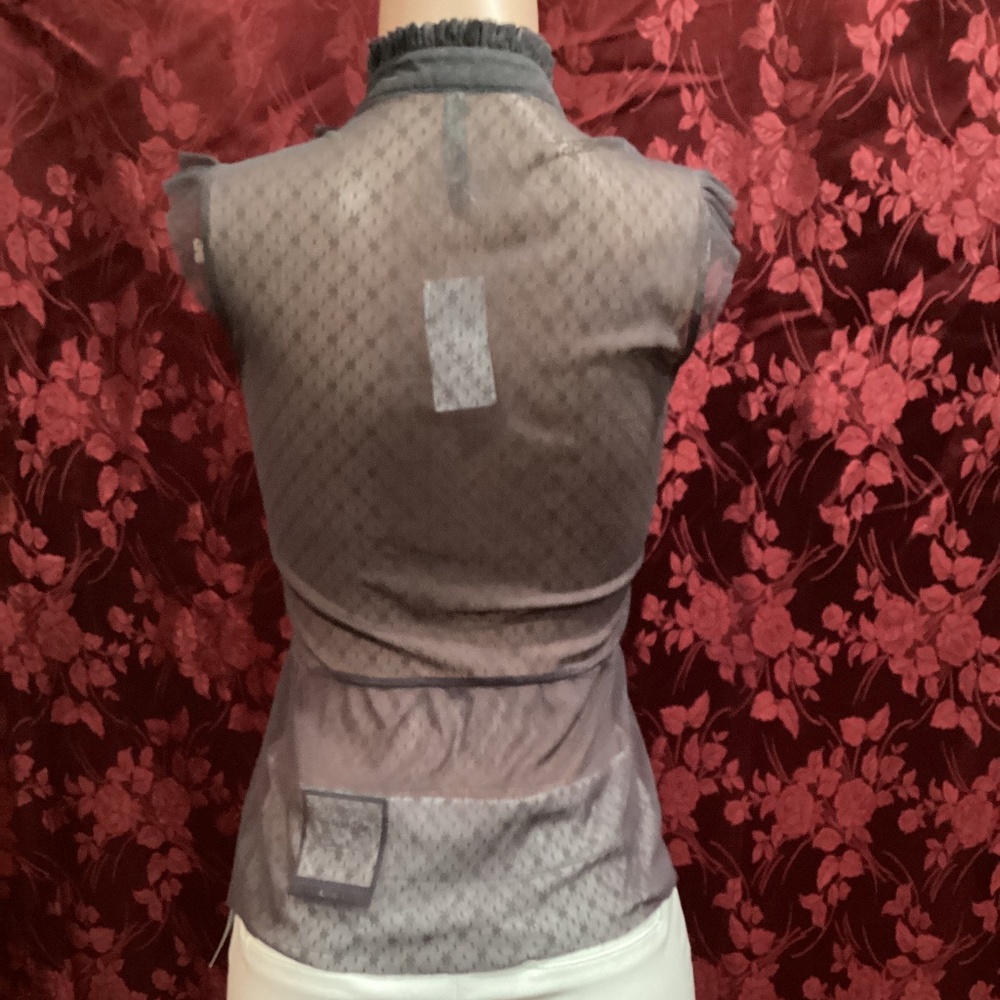CHARLOTTE RUSSE charcoal medium button down mesh laced sleeveless blouse. - Picture 2 of 10